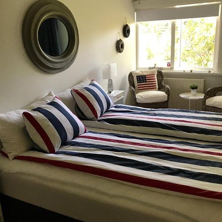 Trouville Bed & Breakfast Hornbaek Bagian luar foto